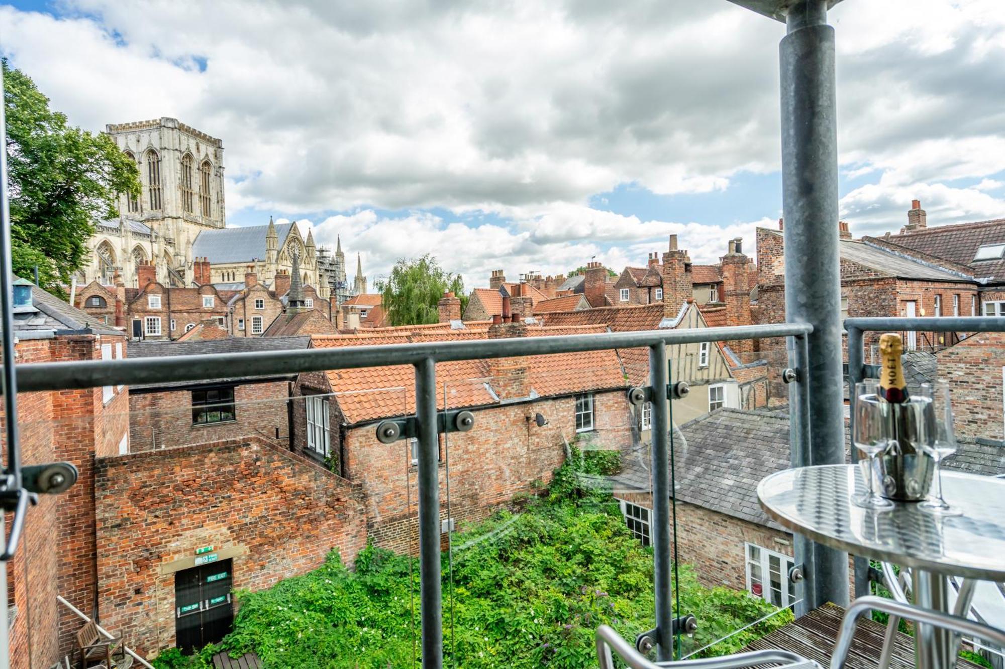 11 Stonegate Court Daire York Dış mekan fotoğraf